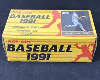 389 Lot 324h Factory sealed 1991 Fleer Ultra baseball card set