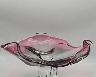 448 Lot 362h Midcentury Modern pink and clear art glass