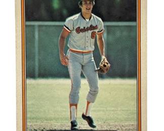 592 Lot 468h 1982 Fleer Cal Ripken Jr rookie card