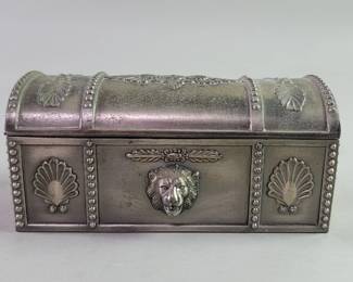 630 Lot 613 Vintage Japanese spelter musical jewelry box