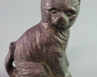 620 Lot 603 Vintage brass cat figure