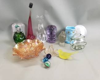 351 Lot 302 Group of glass figurine, ornament, trinket dish,