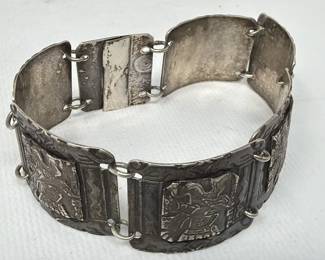 248 Lot 92 Vintage Peruvian sterling silver panel link
