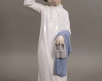 271 Lot 144 NAO porcelain figurine