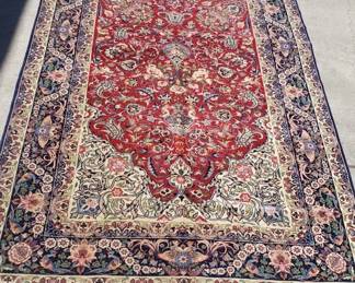 146 Lot 252 Vintage handmade rug