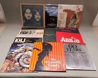 375 Lot 316 Group of vintage LP records, Dan Fogelberg,