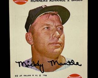 057 Lot 477h 1968 Topps Mickey Mantle card