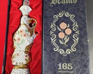 208 Lot 16 Pair of vintage Jim Beam porcelain decanters in