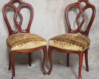 236 Lot 72 Victorianstyle mahogany balloon back chairs