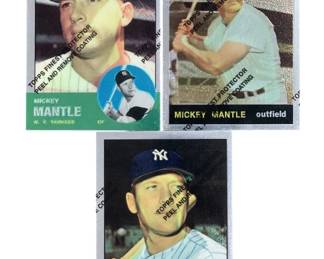 105 Lot 410h Lot of Mickey Mantle baseball cards