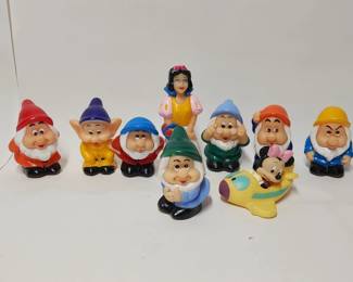186 Lot 343h Vintage Disney Snow White and the Seven Dwarfs