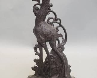 388 Lot 324 Vintage cast iron Giraffe doorstop