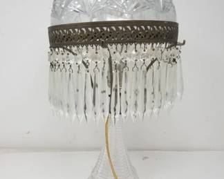 571 Lot 445 Vintage American brilliant cut glass mushroom lamp