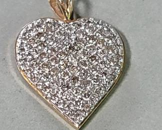 044 Lot 286 14k gold and diamond heart form pendant
