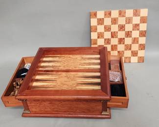 381 Lot 319h Vintage multi game set made of wood
