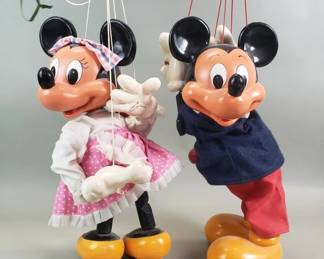 549 Lot 425 Vintage Minnie and Mickey marionettes