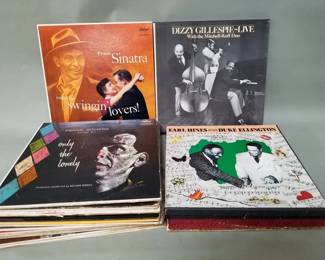 422 Lot 344 Group of vintage LP vinyl records