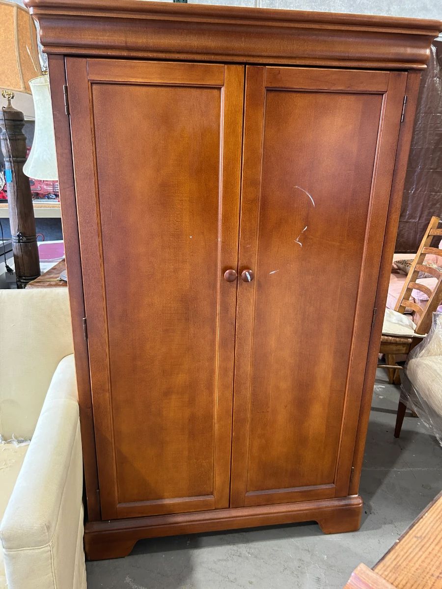 Armoire