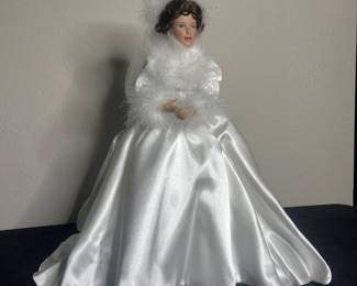 k Winter Romance Porcelain Bride Doll by AshtonDrake Limited Edition