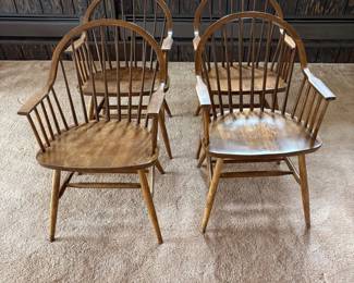f 4 Classic Wooden Windsor Armchairs