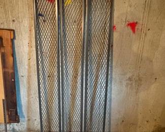 g Set of 3 Metal Factory Machine Guard Screens