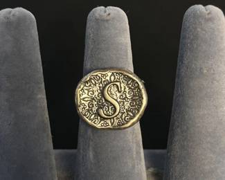 b Sterling Silver Signet Ring with Ornate S Monogram