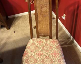 #010 Stanley Wood Dining Table w/1 leaf and 6 Chairs w/1 captains Chair w/Cane Back Seat - 68-80x42x28 (has table pads) $200.00