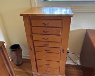 #002 jewelry chest w 8 drawers 2 side doors and flip top 12x15x41 $75.00