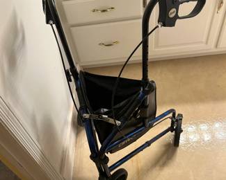 #066 Drive triangle walker $30.00