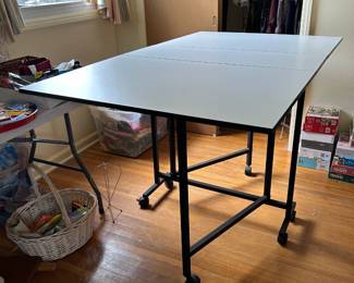 #048 Sewing table (folding) rolling gate leg 12x60x36-36 $50.00