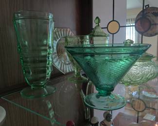 Paden City Glass Company uranium Glass footed tumbler