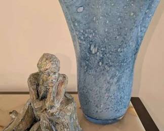 SM317Pensive Statue  Polish Art Glass Vase