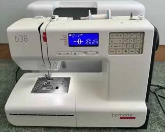 SM236VBernette Type B38 Computerized Sewing Machine