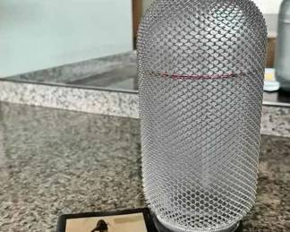 SM225Vintage Art Deco Seltzer Bottle Bar Soda Siphon Wine Mesh