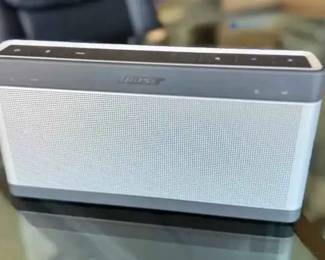 SM164Bose Sound link III Bluetooth Speaker