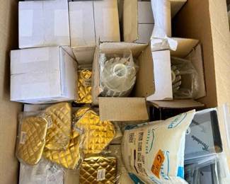 SM129Promotional Giveaway Mystery Lot