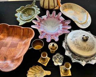 SM130Vintage Serving Dishes 