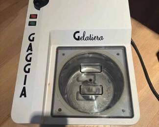 SM205vintage Gaggia Gelatiera Ice Cream Maker 