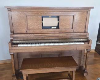 SM300VVintage Player Piano With Bench. 
