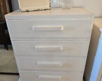 Dresser on pedestal