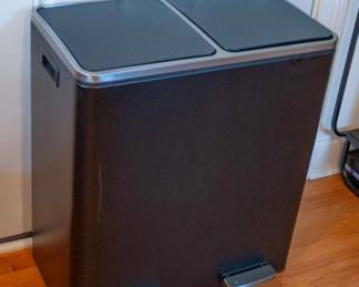Double Side Trash Organizer Bin