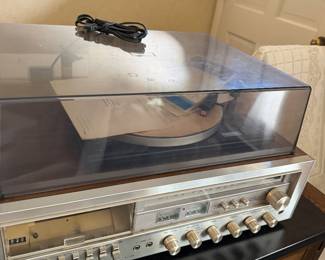 Vintage Centrex by Pioneer Stereo Reciever with Turntable. No Speakers