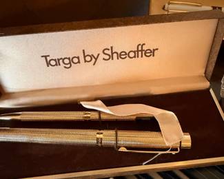 Vintage Sheaffer Targa Pen & Pencil Set Original Case