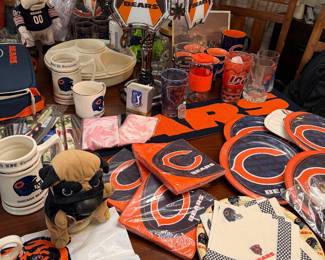 Chicago Bears Party Plates, Napkins, Beer Mugs