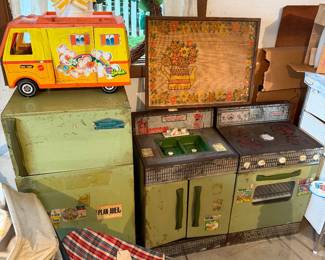 Vintage Wolverine Metal 3 Piece Pretend Play Kitchen