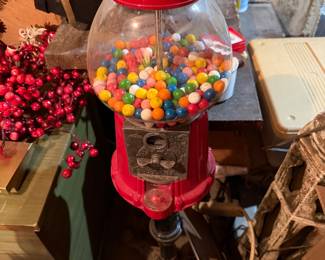 Vintage Gumball Machine/Stand