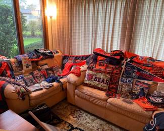 Calling All Chicago Bears Fans!! Vintage and Newer Bears Memorabilia, Clothing, Books, Blankets, Accessories and MORE!!