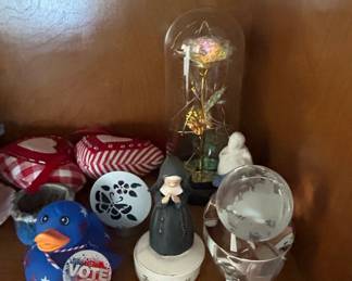 Vintage Ceramic Trio of Singing Nuns Figurine fifth image