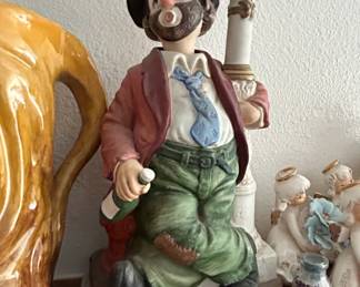 Melody in Motion Clockpost Willie Figurine second image