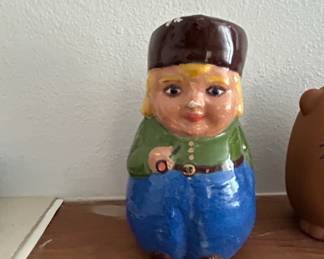 Vintage Dutch Boy Salt and Pepper Shaker Set